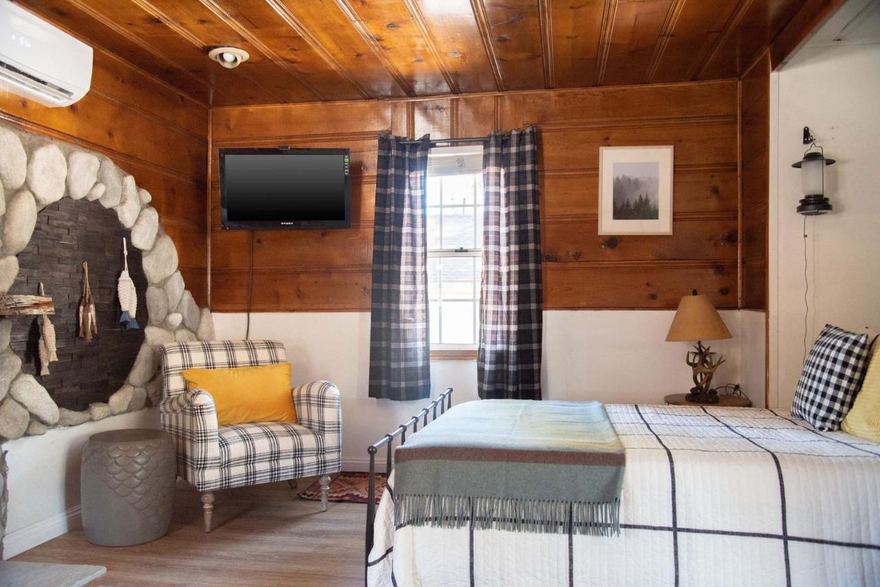 Lakewood Cabins Биг Беър Лейк Екстериор снимка