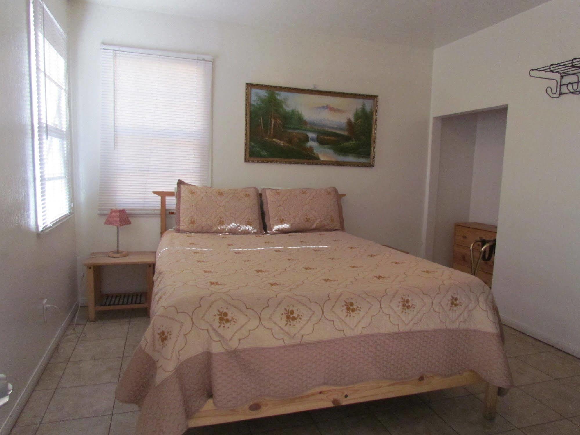 Lakewood Cabins Биг Беър Лейк Екстериор снимка